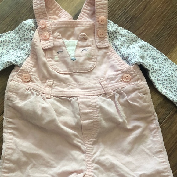 Carter’s 6-9 bundle - Picture 7 of 12